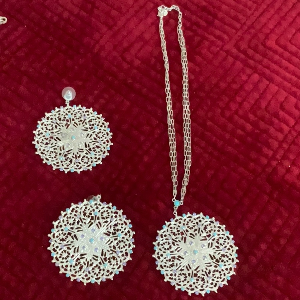 Earring and necklace set- costume jewelry with purple and turquoise stones